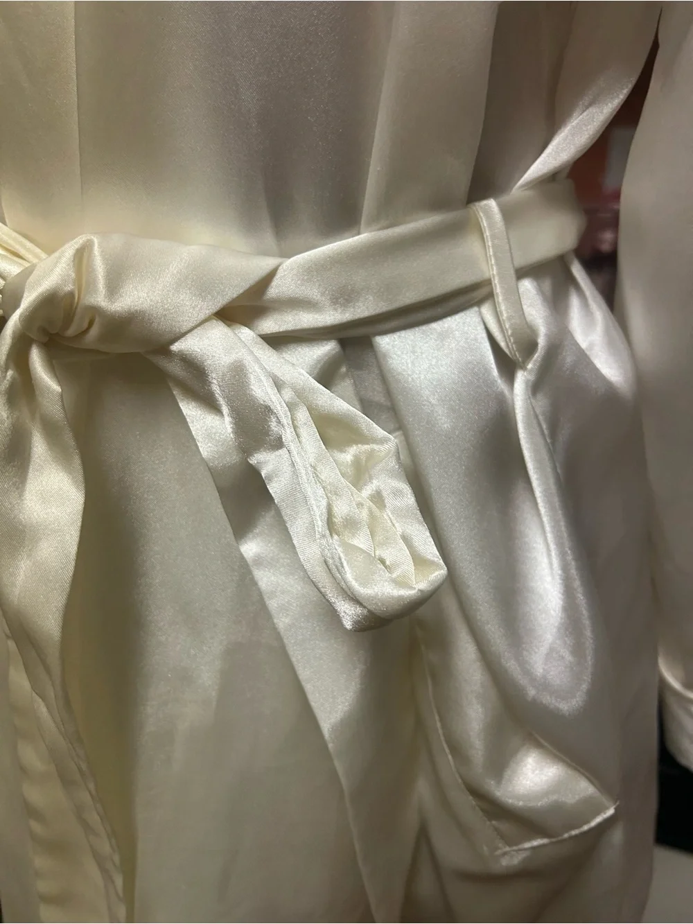 Victoria's Secret Satin Kimono Robe in Ivory